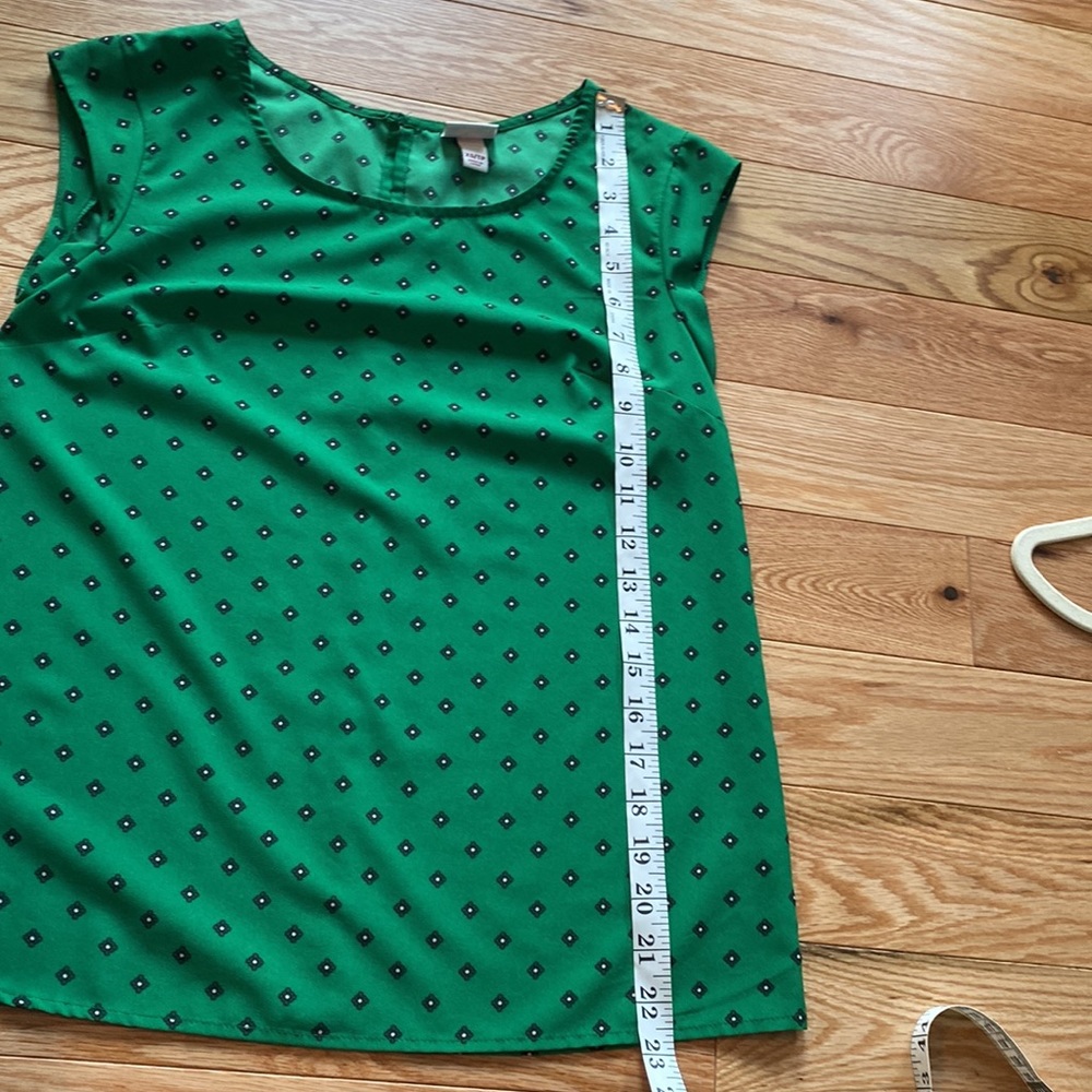 Polyester top - Picture 4 of 10